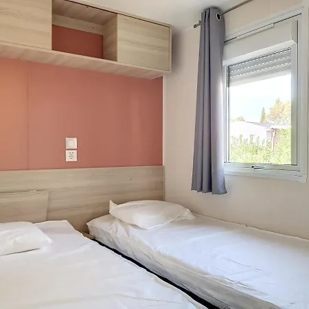 Apartman L'Australe Camping 4 Etoiles Fréjus